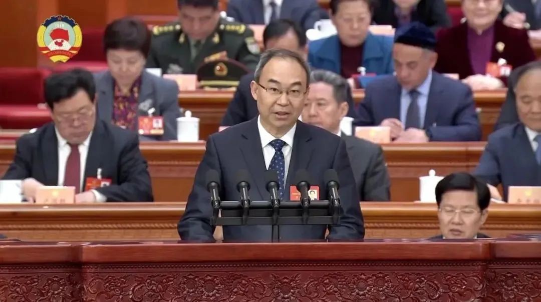 聚焦两会医声 | AI医疗、儿童罕见病、中小学心理健康、老年医保......